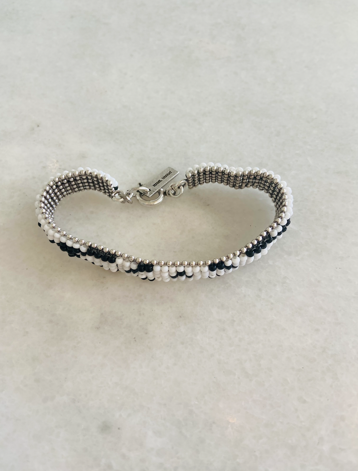 White bracelet 22A031B