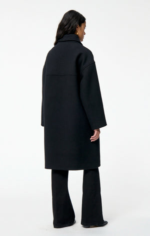 Flo coat, Black