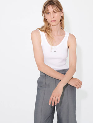 Tank with stud, white