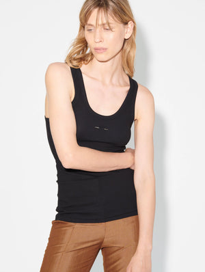 Tank with stud, black