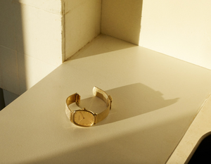28.07 oval watch, gold