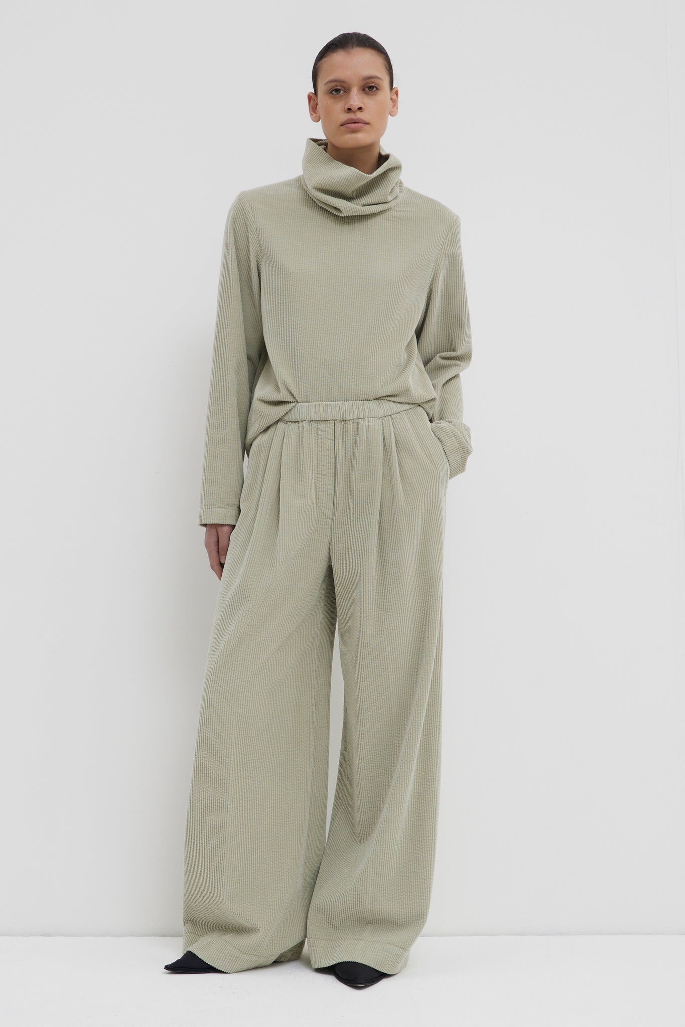 Pisha wide pants, Limestone