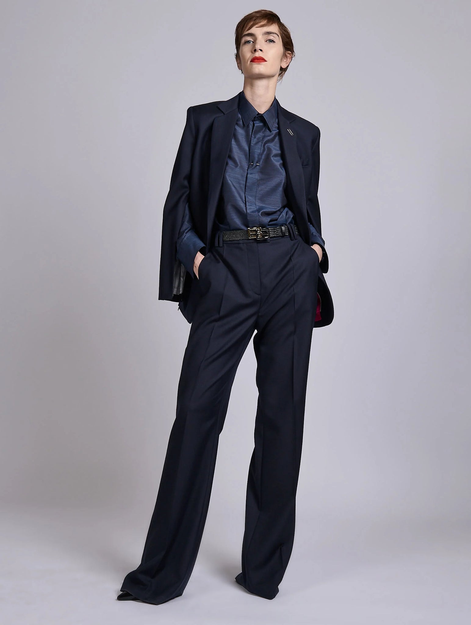 Navy wool & cashmere twill straight jacket