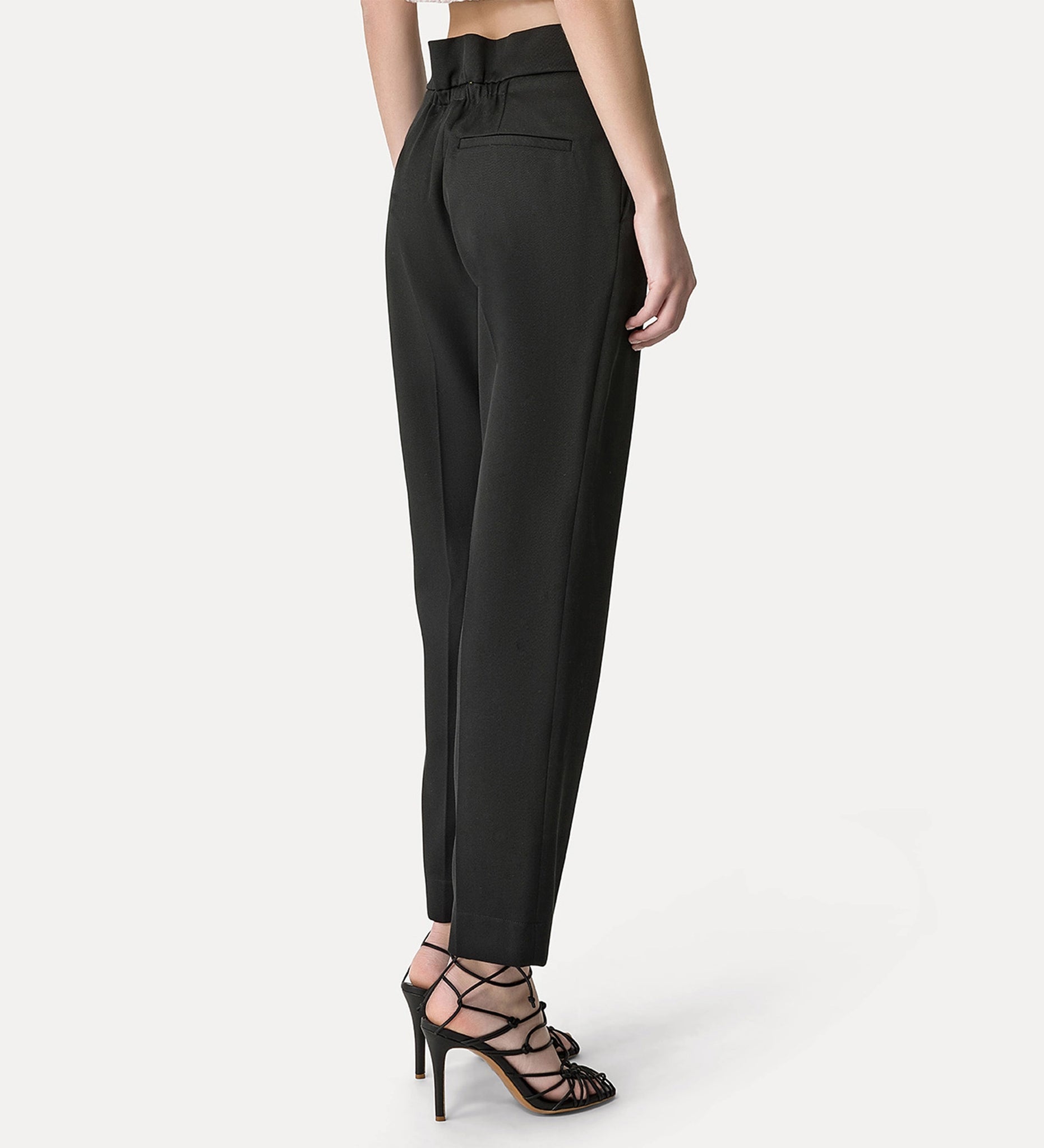 tapered trousers