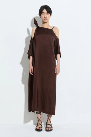Drifa bare shoulder dress, Mahogany