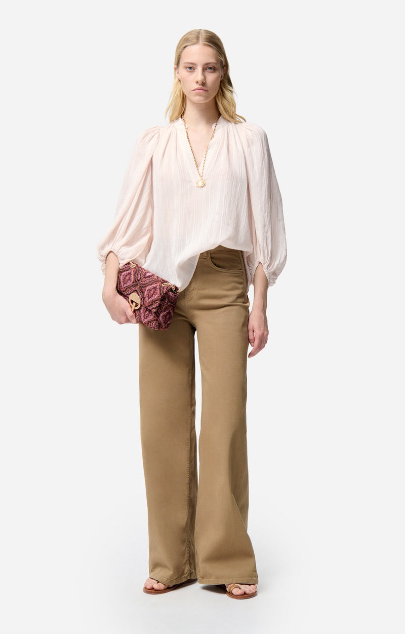 Bell blouse, Quartz