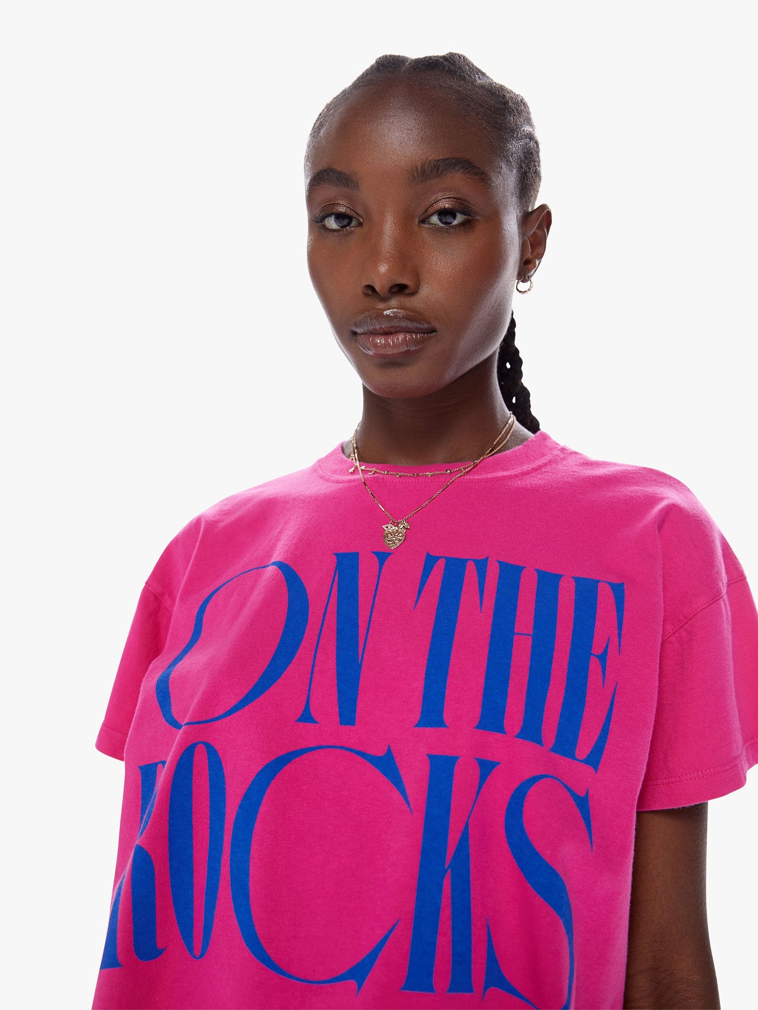 The Grab back crop tee, on the rocks