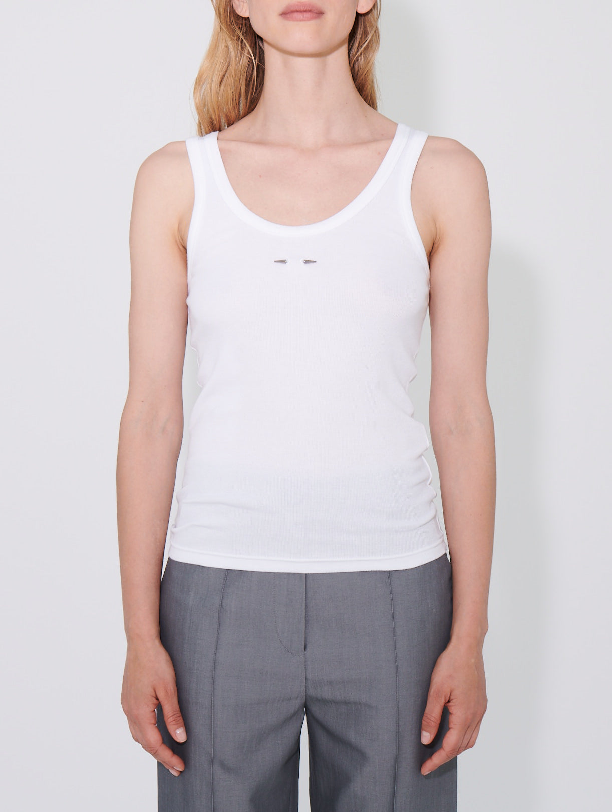 Tank with stud, white