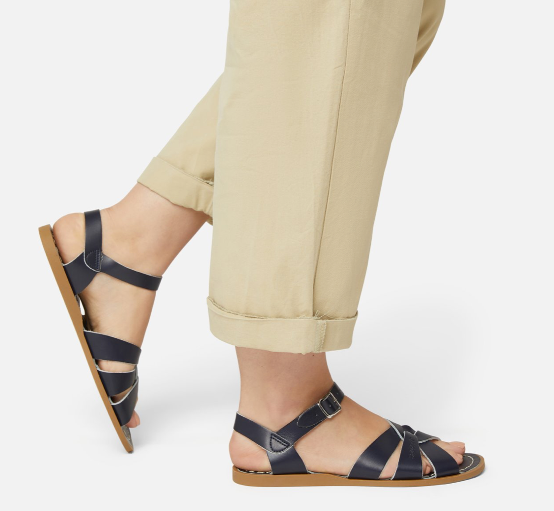 Navy shop saltwater sandals