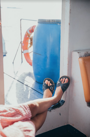 Saltwater classic slides, navy